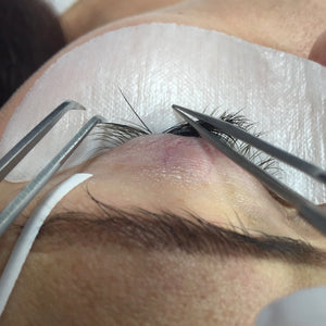 How to Achieve One to One Attachments and Perfect Isolation in Your Lash Sets;