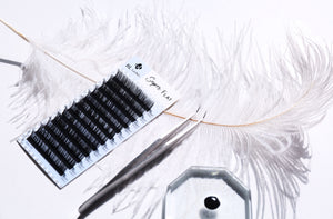 Product Spotlight: Super Flat Lashes